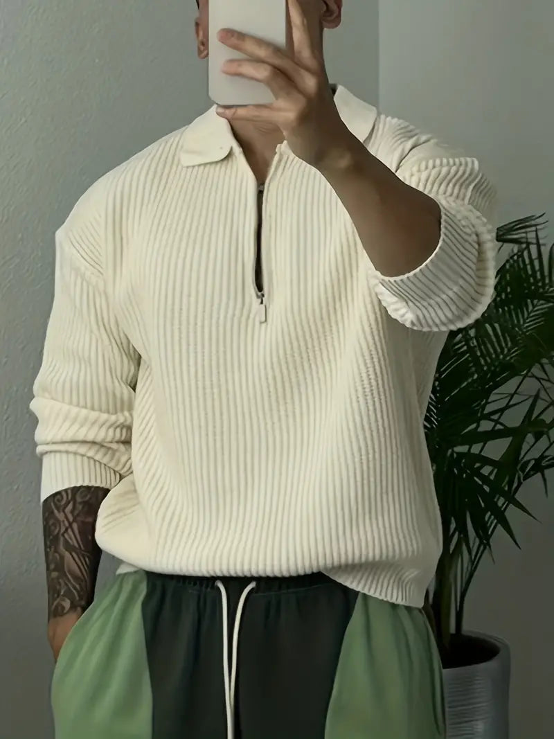 Stylischer Pullover Mit Viertelreißverschluss Modern