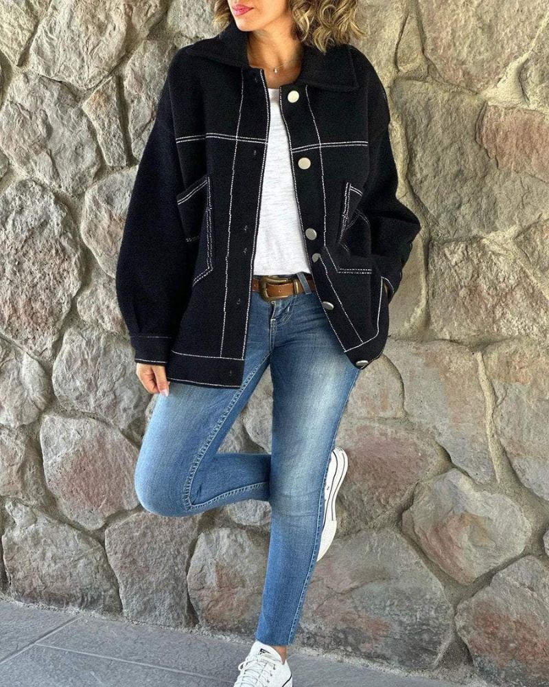 Modische Damenjacke mit Farblichem Kontrast
