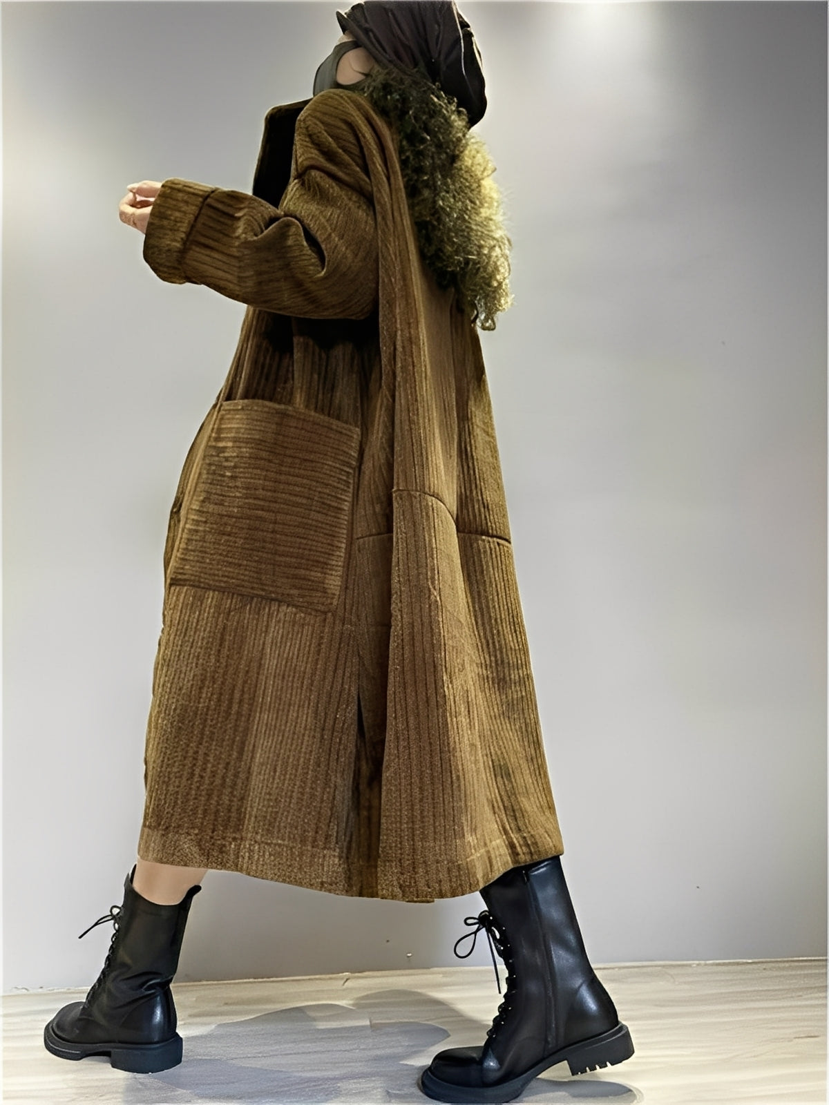 Bequeme Damenjacke Lang mit Taschen Cordstoff - IdealeKleiden