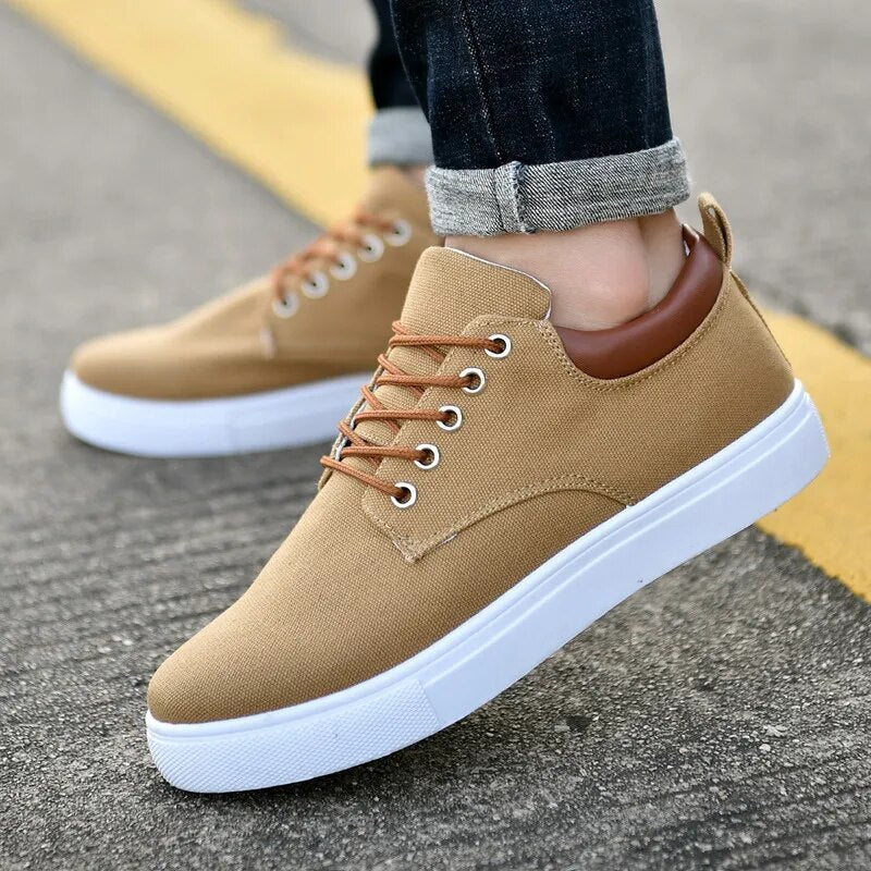 Leichtlaufende Herren Sportschuhe Canvas