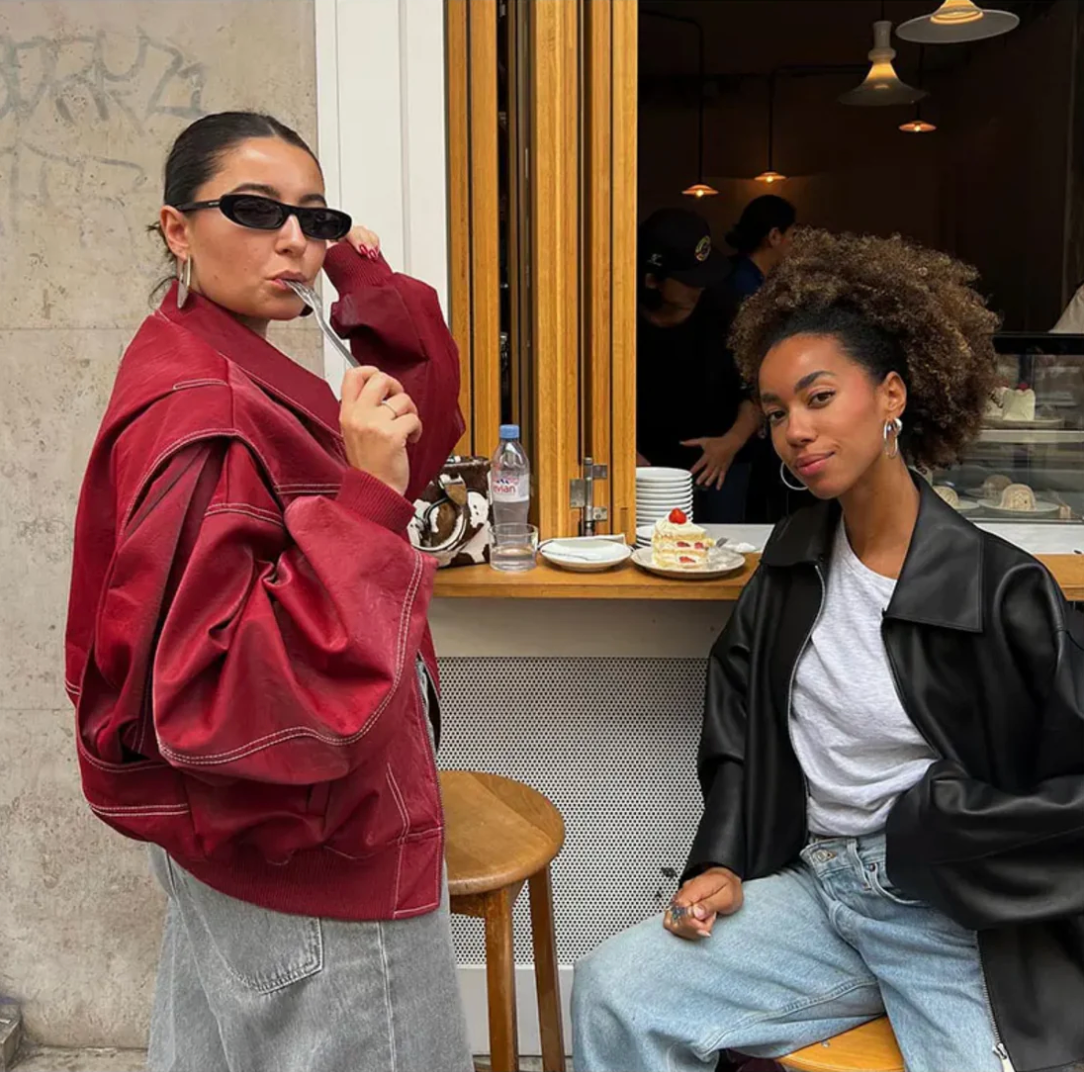 Übergroße Lederbomberjacke Trendy Style - IdealeKleiden