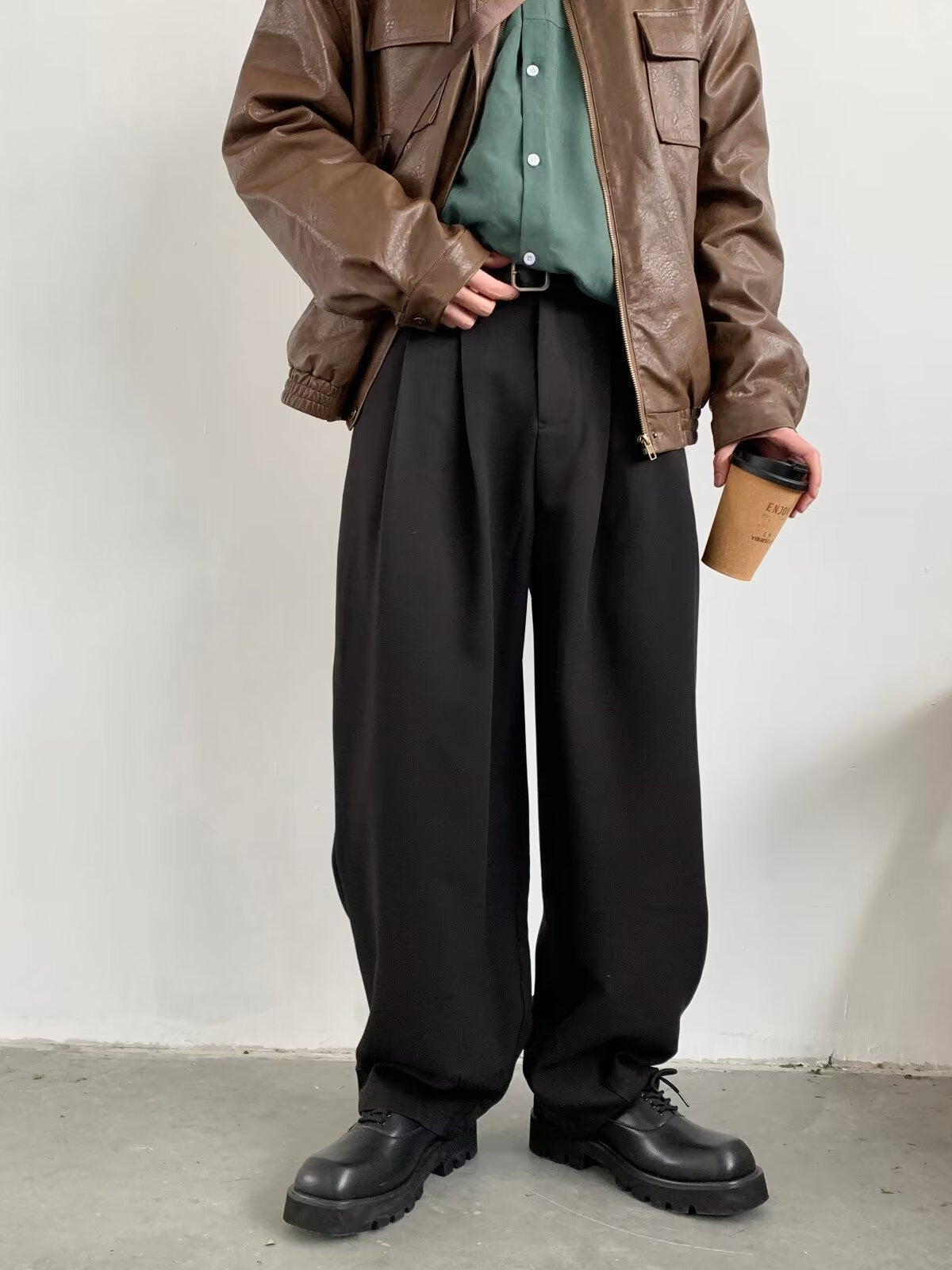 Bequeme Herrenhose Baggy Style - IdealeKleiden