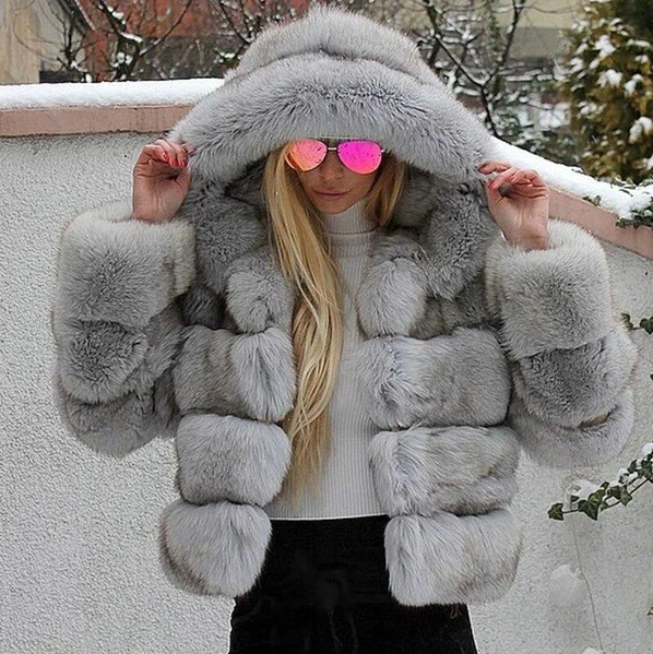 Stilvolle Damenjacke Kapuze Kunstfell Look - IdealeKleiden