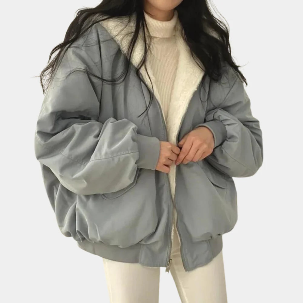 Warme Damen Winterjacke mit Kapuze