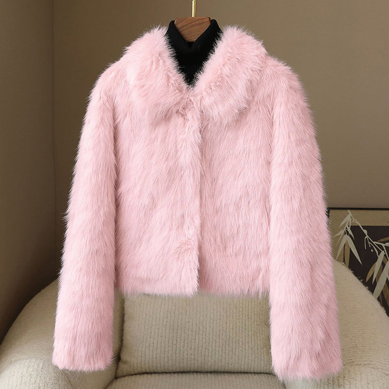 Stylische Kurzjacke Pelzverbrämung Knöpfe