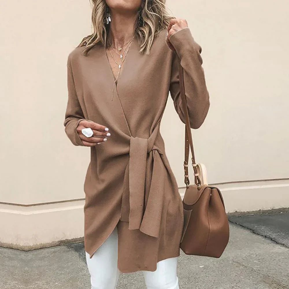 Stilvolle Damenjacke Mit Gürtel Elegant