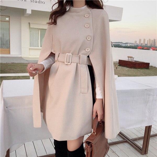 Stylische Damen-Capejacke Elegant