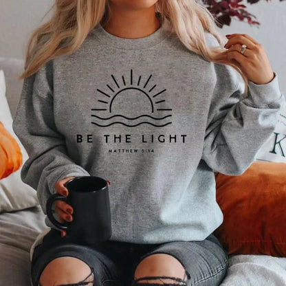 Stylischer Pullover Be The Light