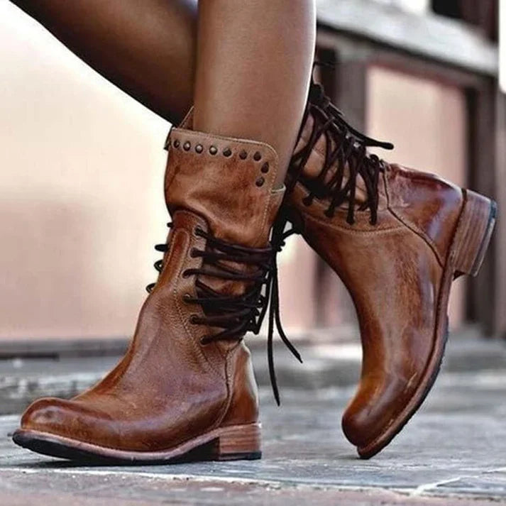 Modische Lederstiefel Schnürsenkel Design