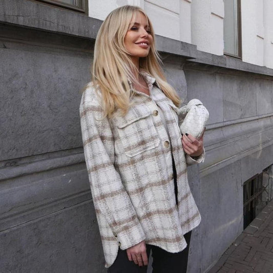 Große Shirtjacke Bequem Oversized mit Knöpfen - IdealeKleiden
