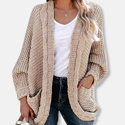 Übergroßer Wollcardigan mit Rippenmuster und Vordertaschen