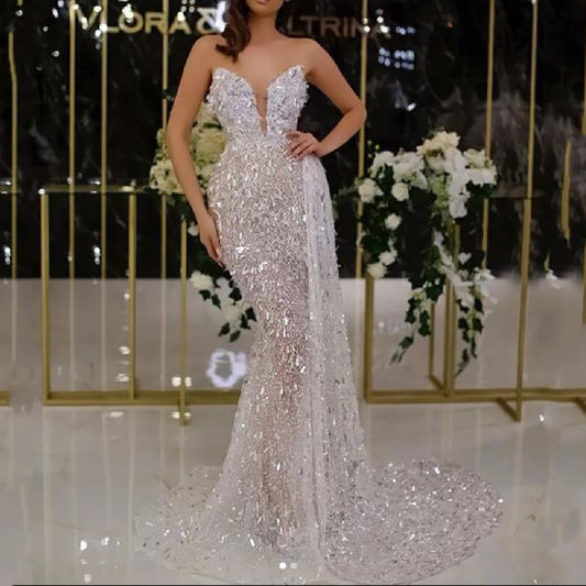 Glamouröses Abendkleid mit Pailletten und Durchsichtigem Rock - IdealeKleiden