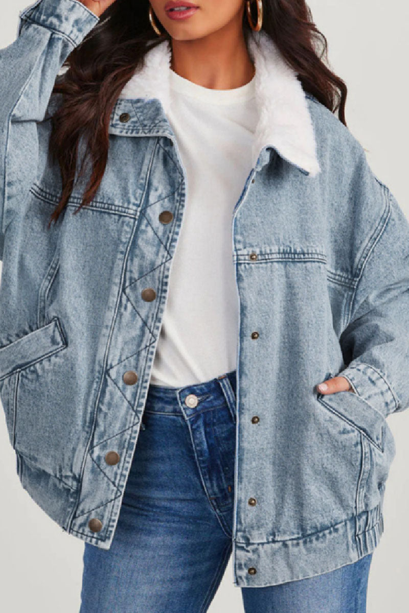 Stylische Denimjacke Langarm Patchwork Design