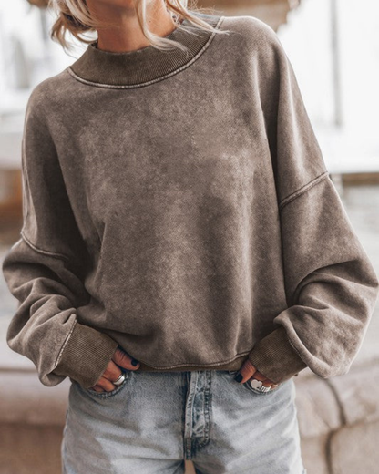 Stilvoller Weißer Pullover Modern Geschefftet