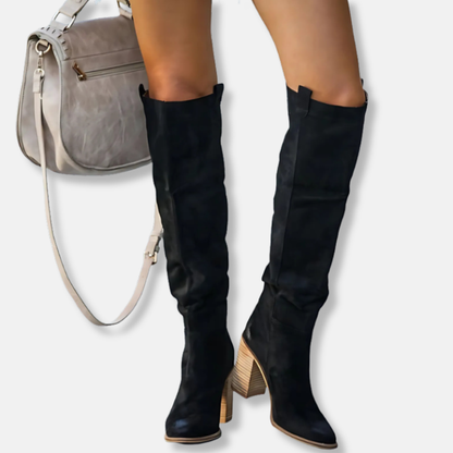Stilvolle Stiefel Damen - Wildlederoptik - Chunky Absatz - Spitzes Zehenende - IdealeKleiden