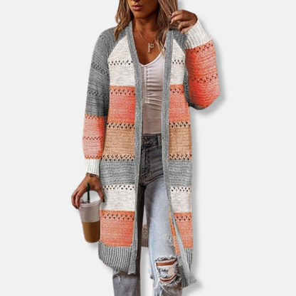 Bequeme Wollstrickjacke Relaxed Fit Streifenmuster