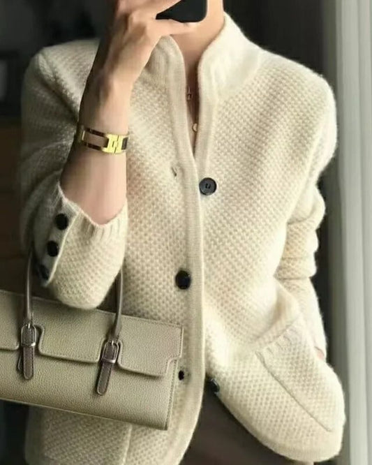 Damen Wollpulloverjacke Warm & Stilvoll - IdealeKleiden
