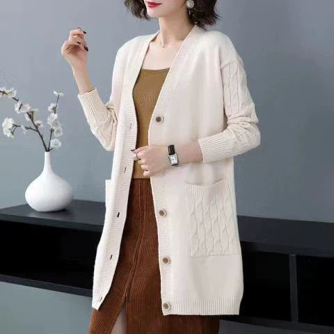 Weicher Wollcardigan Mittellang mit Knöpfen