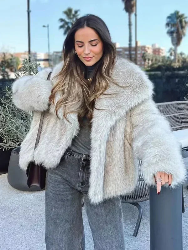 Stylische Kunstpelz-Jacke Damen