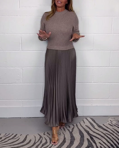 Modisches Patchwork-Kleid Farbenfroh Plissiert