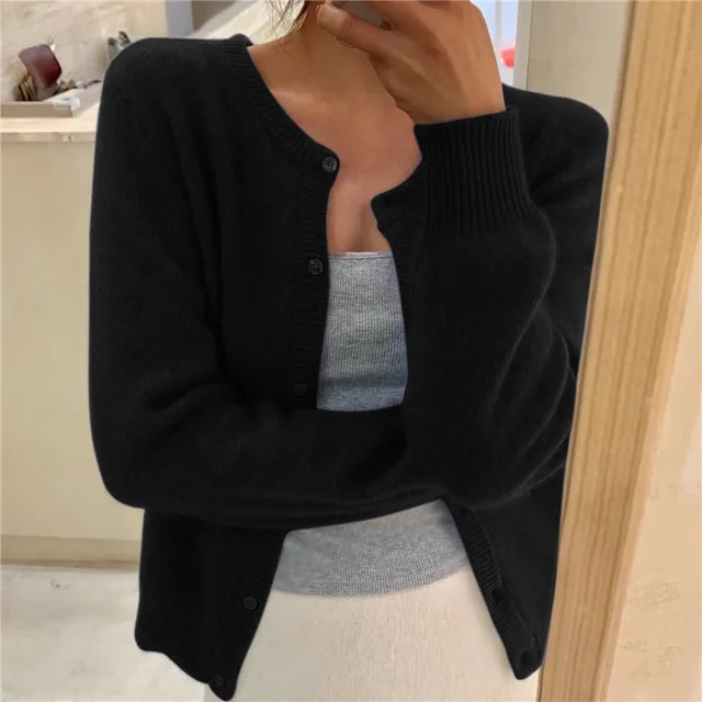 Weiche Damenstrickjacke Bequem