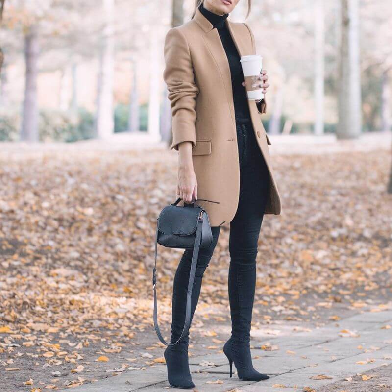 Stilvolle Damenwinterjacke