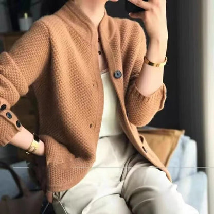 Damen Strickjacke Muster Knopfverschluss Hoher Kragen Mit Taschen