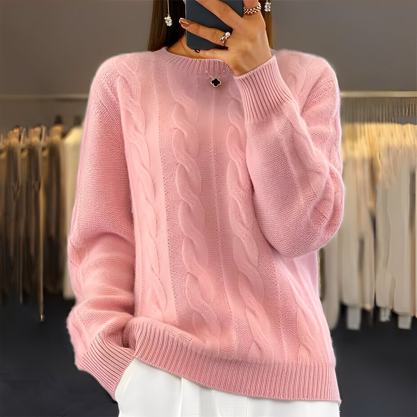 Eleganter Damenpullover Zeitlose Mode - IdealeKleiden