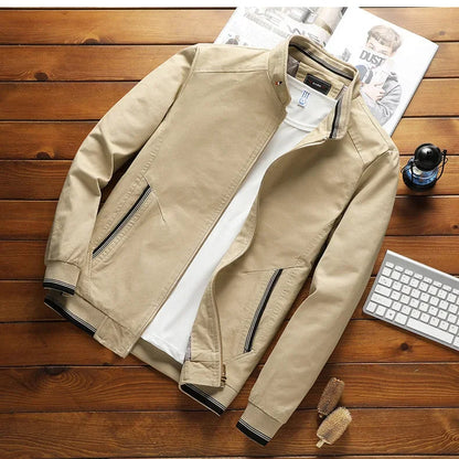 Modische Bomberjacke aus Baumwolle Zeitlos Elegent