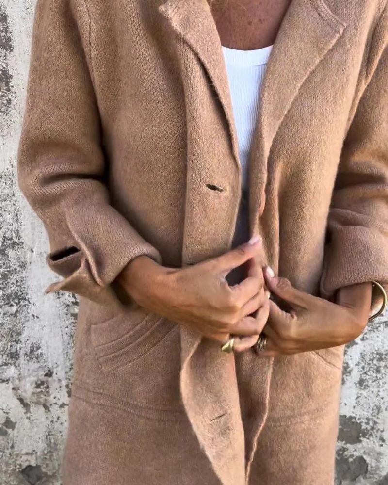 Langer Wintermantel Modern mit Revers