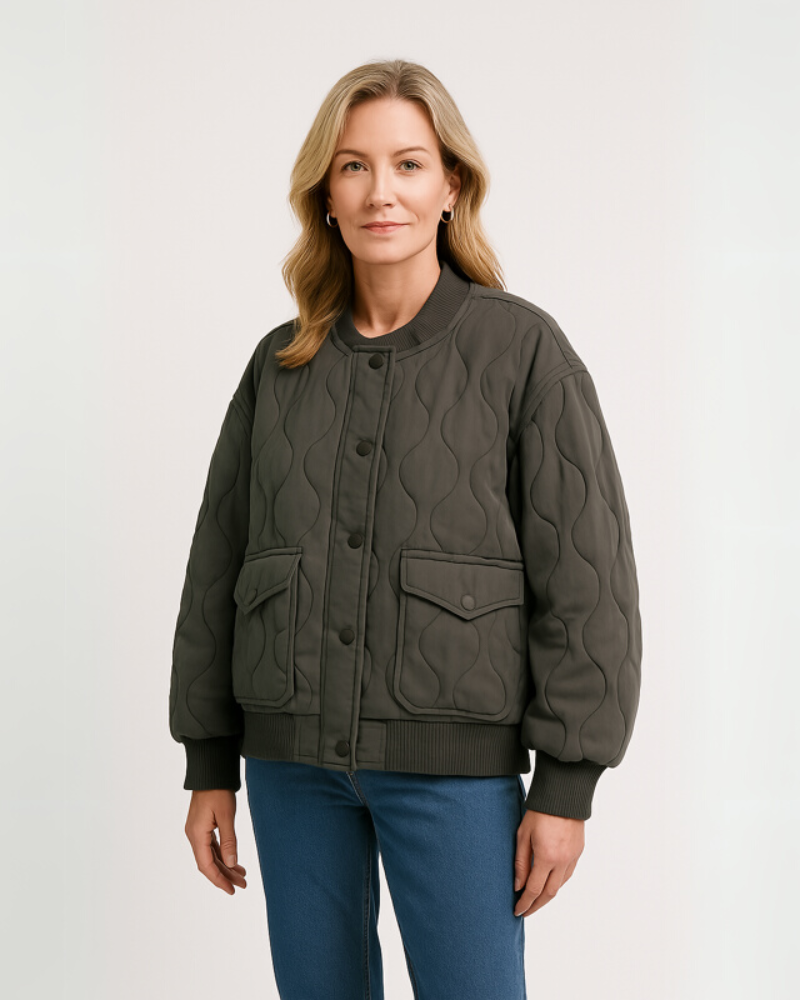 Modische Bomberjacke Frauen Trendy