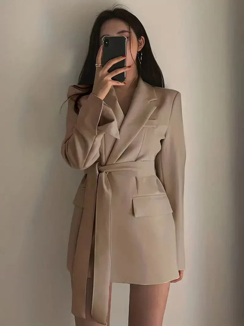 Elegantes Blazer-Kleid Damen Mini - IdealeKleiden