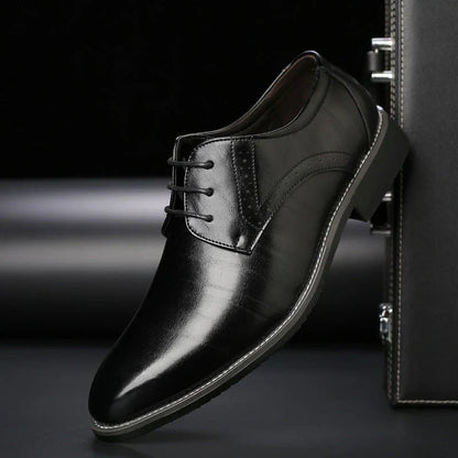 Herren Anzugschuhe Leder Klassisch Brogue Design - IdealeKleiden