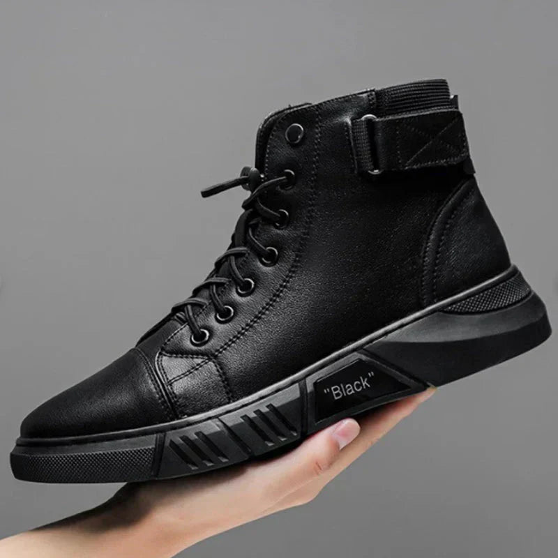 Elegante Herren Stiefel Schwarz Leder Optik