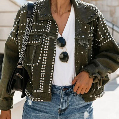 Stylische Lederjacke Mit Nieten