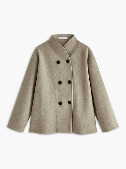 Weite Oversize Jacke mit Knöpfen - IdealeKleiden