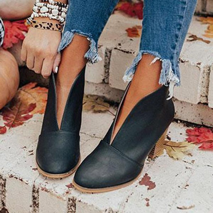 Modische Stiefeletten Damen Blockabsatz Seitenausschnitt