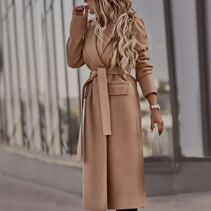 Stylische Damenjacke mit Chic Gürtel