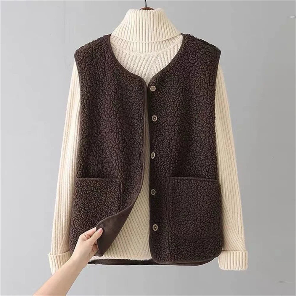 Damen Wollgilet mit Knöpfen und Taschen