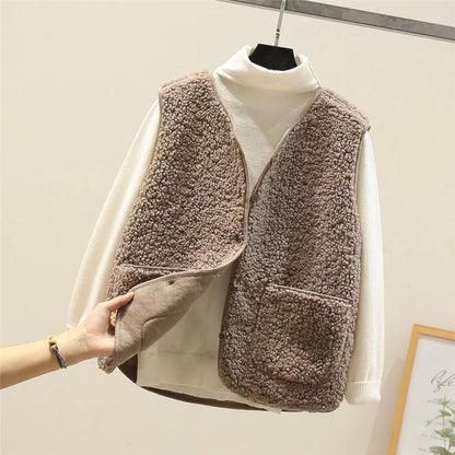Damen Wollgilet mit Knöpfen und Taschen