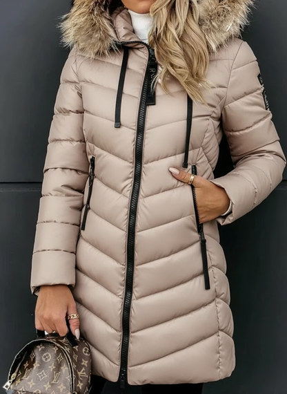 Elegante Daunenjacke Fellkragen Winter