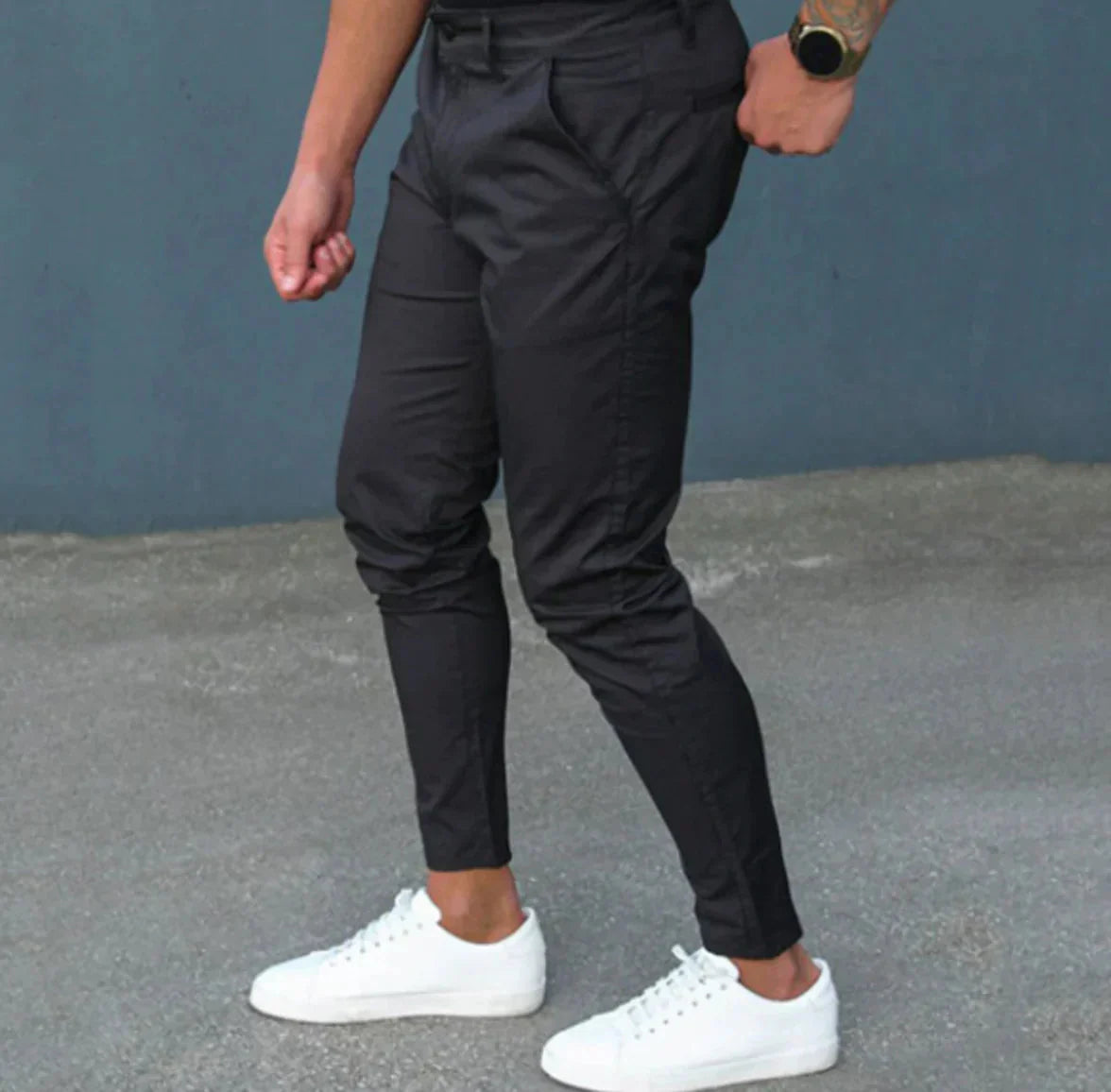 Schwarze Stretch-Chinos Slim Fit Männerhosen - IdealeKleiden