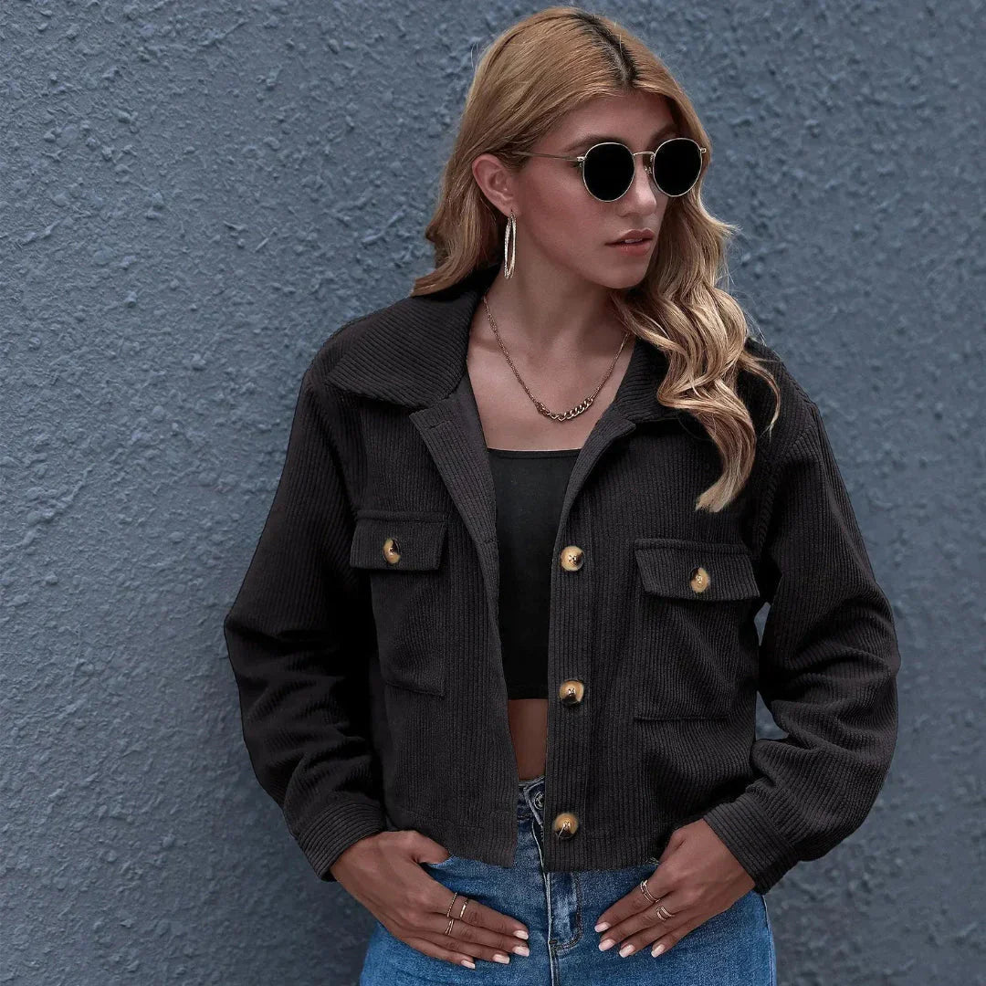 Stylische Cropped Cordjacke Mit Kragen