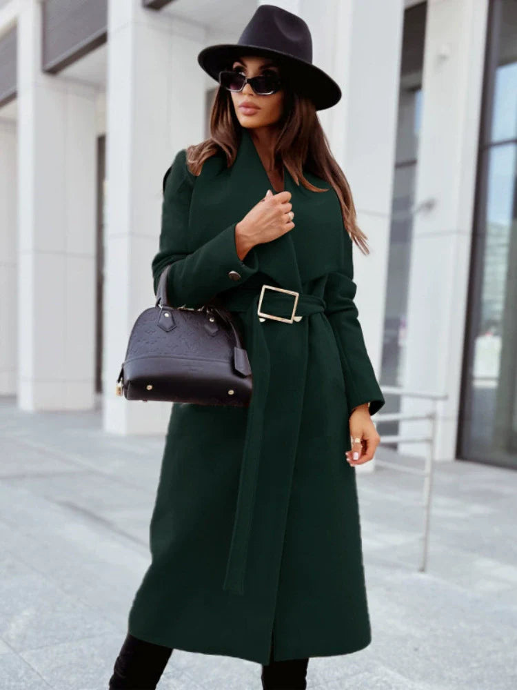 Damen Lange Wolljacke mit Gürtel und Faltenrevers - IdealeKleiden