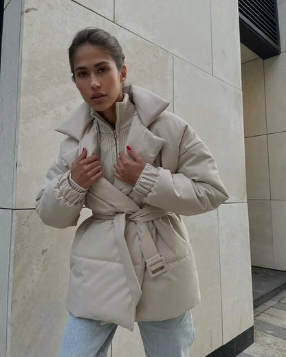 Elegante Pufferjacke Warm Isoliert