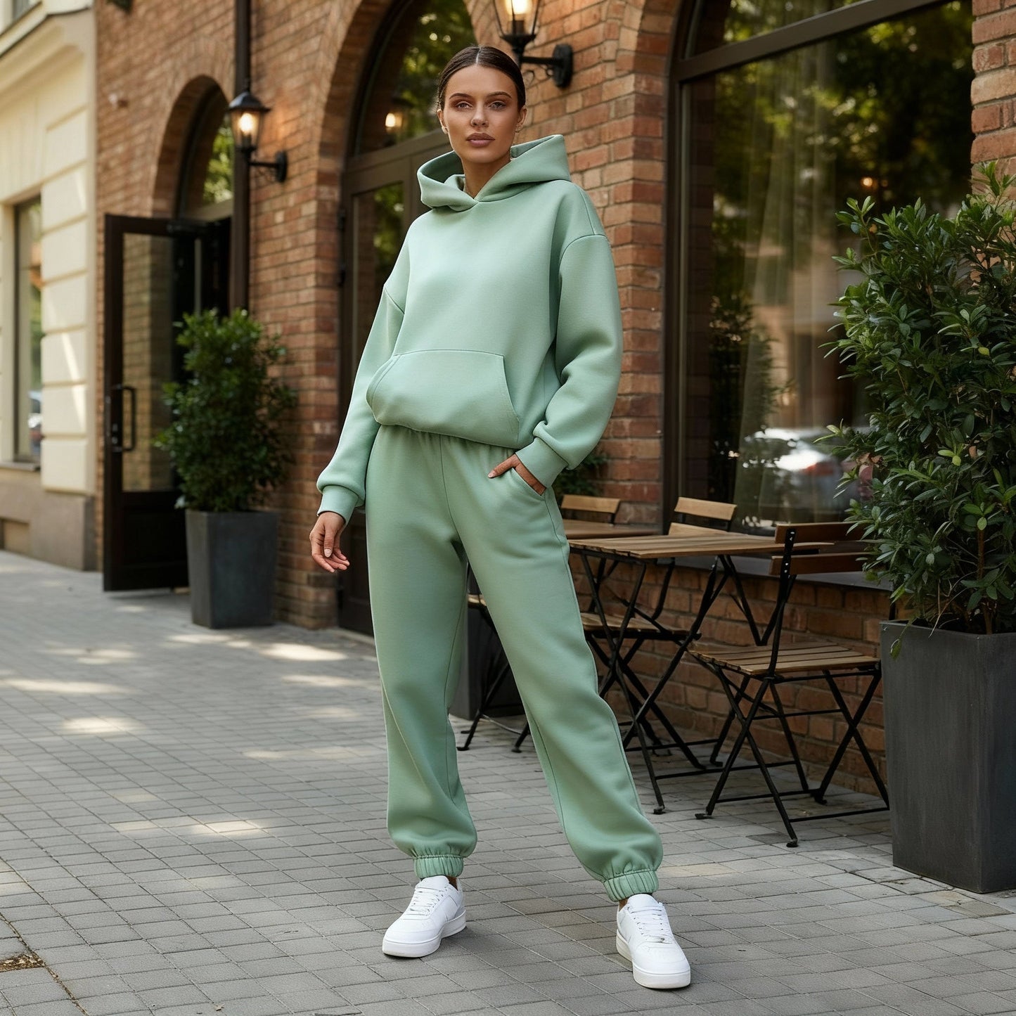 Bequemes Zweiteiliges Jogginganzug Set