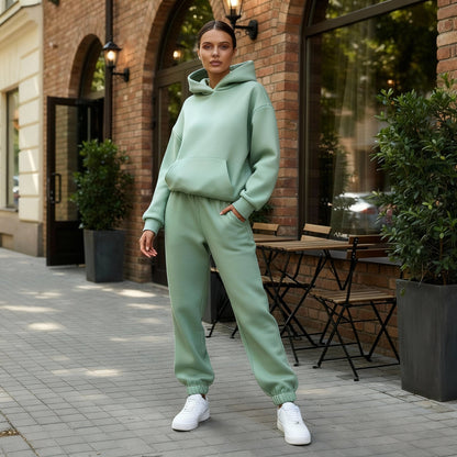Bequemes Zweiteiliges Jogginganzug Set