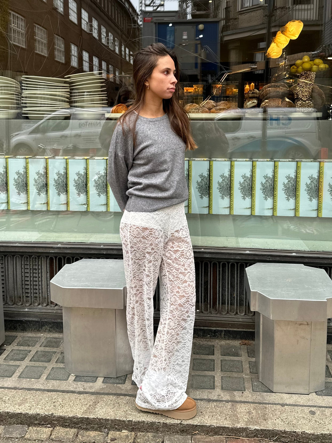 Elegante Damen Hose Spitze Weitbein Design