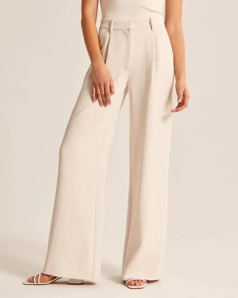 Bequeme Frauenhose Weite Beinstyle