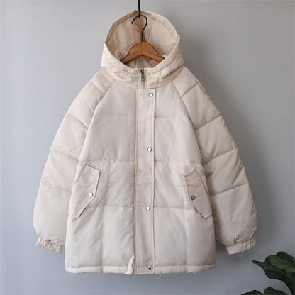 Warme Damen Winterjacke mit Kapuze und Taschen